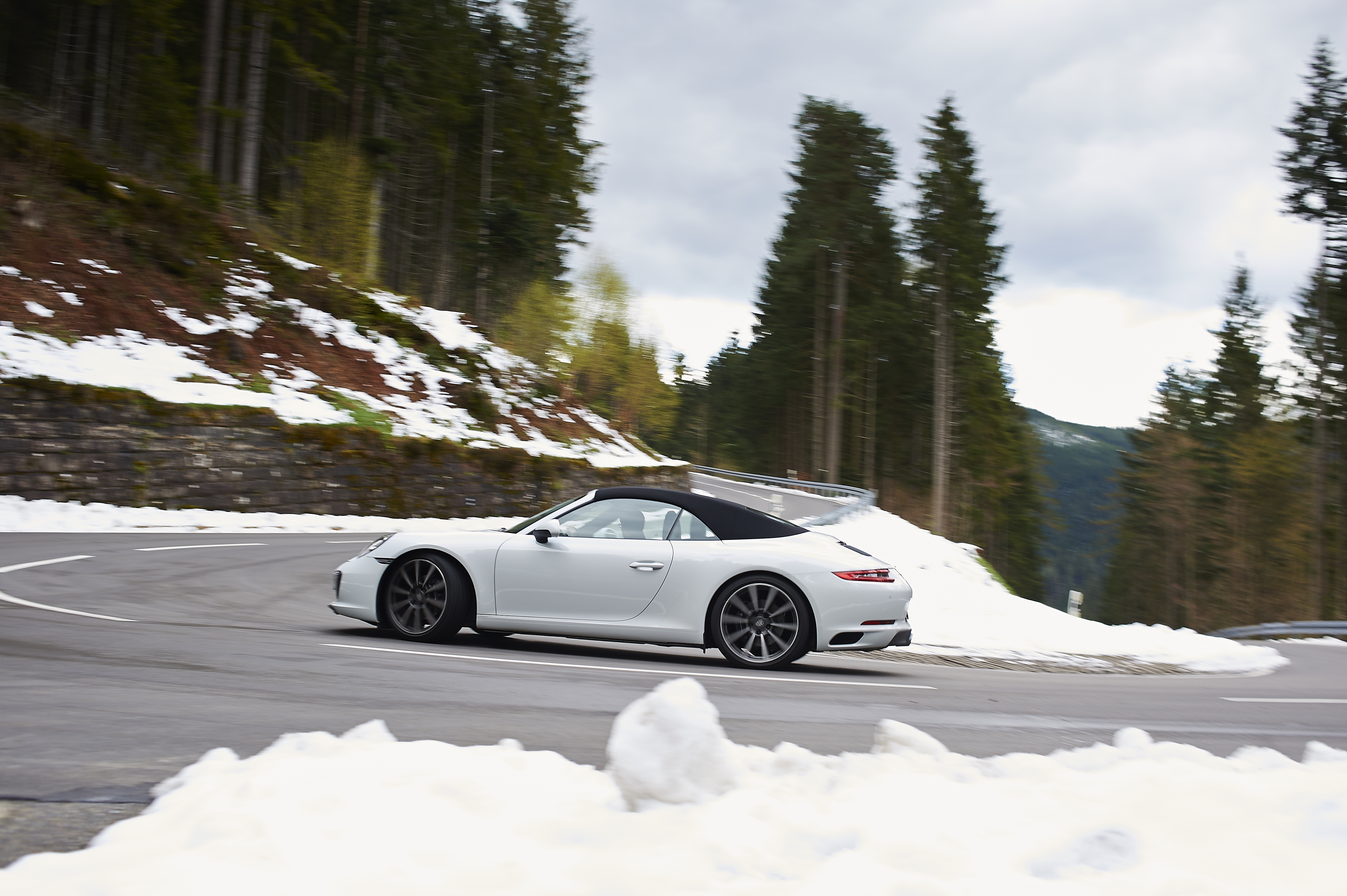 Black Forest Driving - Schwarzwaldhochstrasse B500 911 in action