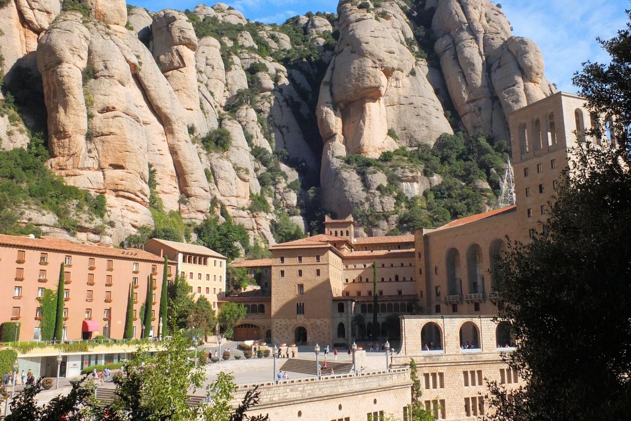 Barcelona & The Pyrenees - Santa Maria de Montserrat